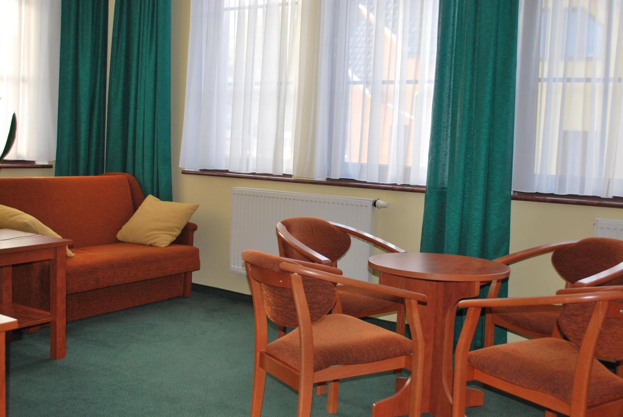 Aparthotel Halny