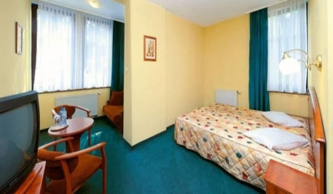 Halny Apartahotel 3*